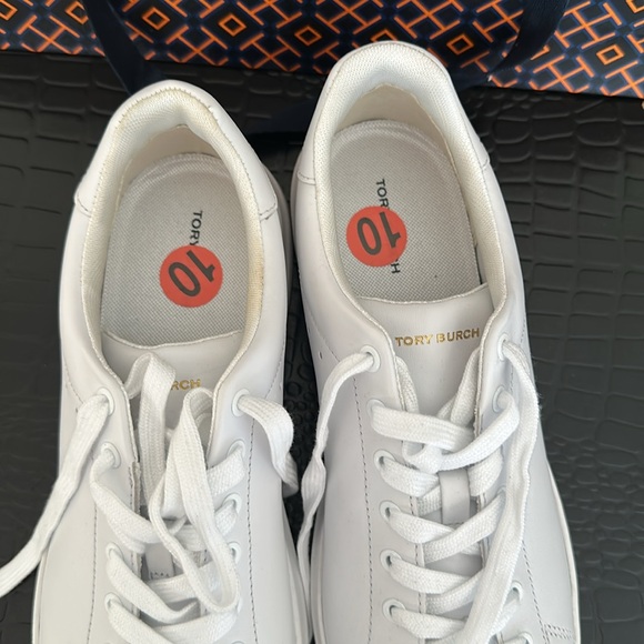 Tory Burch White Minimalist Sneakers - Picture 6 of 7